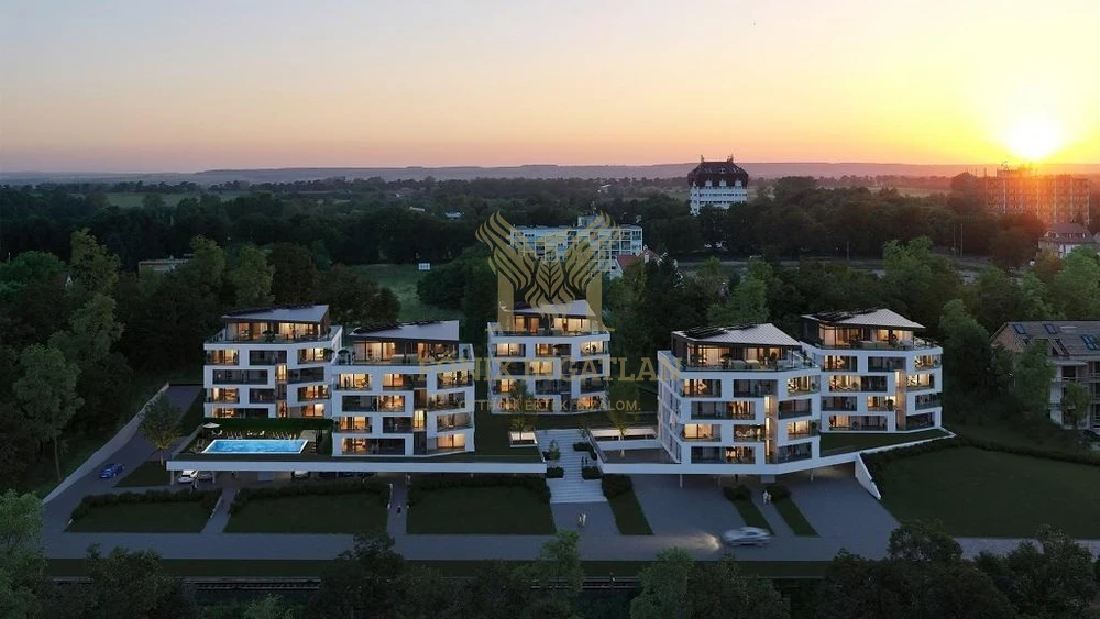 Újépítésű, penthouse lakás Keszthelyen