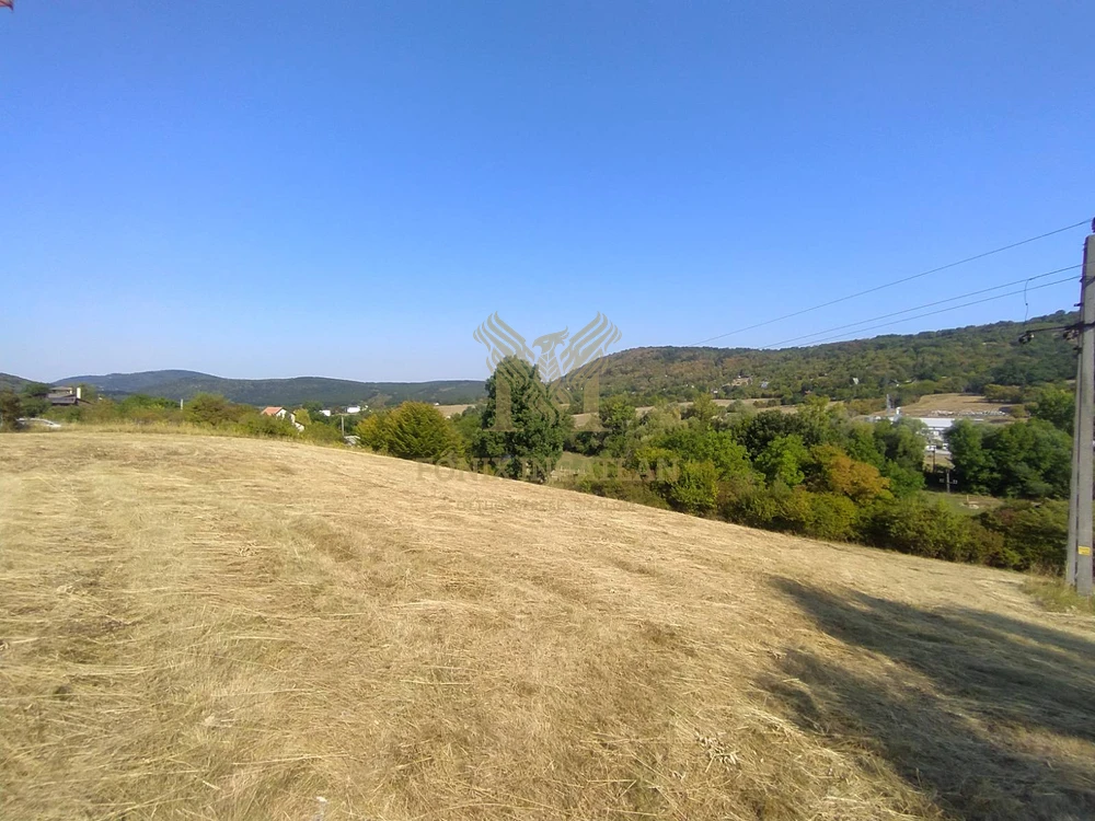 Eladó Verőcén, Pest vármegyében – két, egymás mellett fekvő külterület