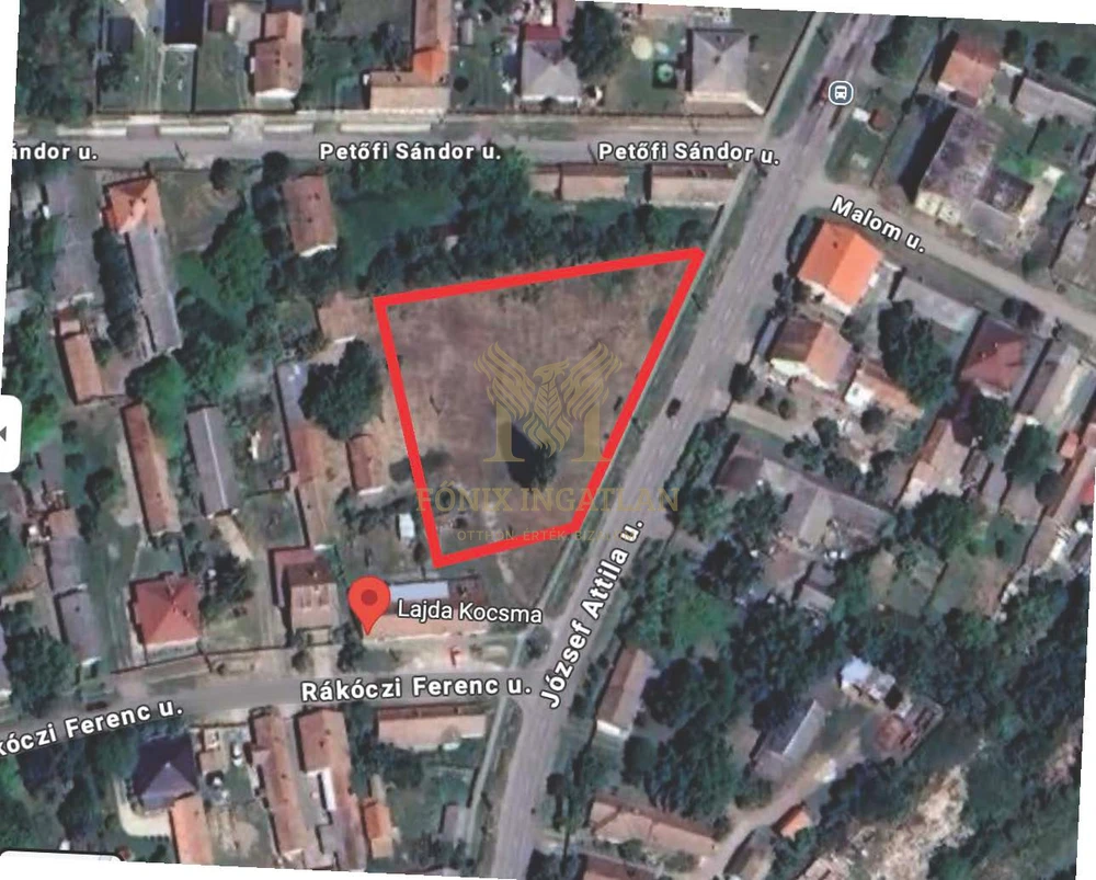 Eladó ipari telephely Hajdúszovát központjában!
