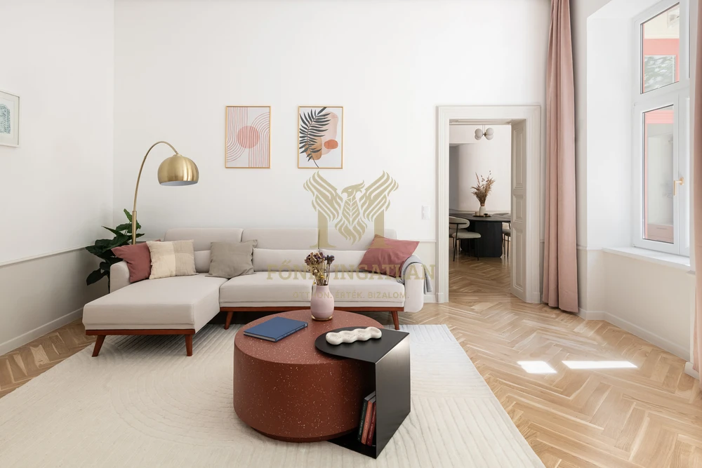 LUXUS, ELEGANCIA ÉS NAGYPOLGÁRI ÉLETÉRZÉS – EGY KARNYÚJTÁSNYIRA AZ ANDRÁSSY ÚTTÓL!