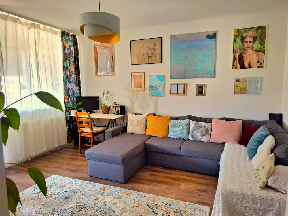 Eladó egy igényes, 69 m²-es, 2+2 félszobás panellakás Budapest XI. kerületében